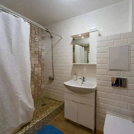 Apartment 1 65m2 Center Of Obolon Near River Side. *